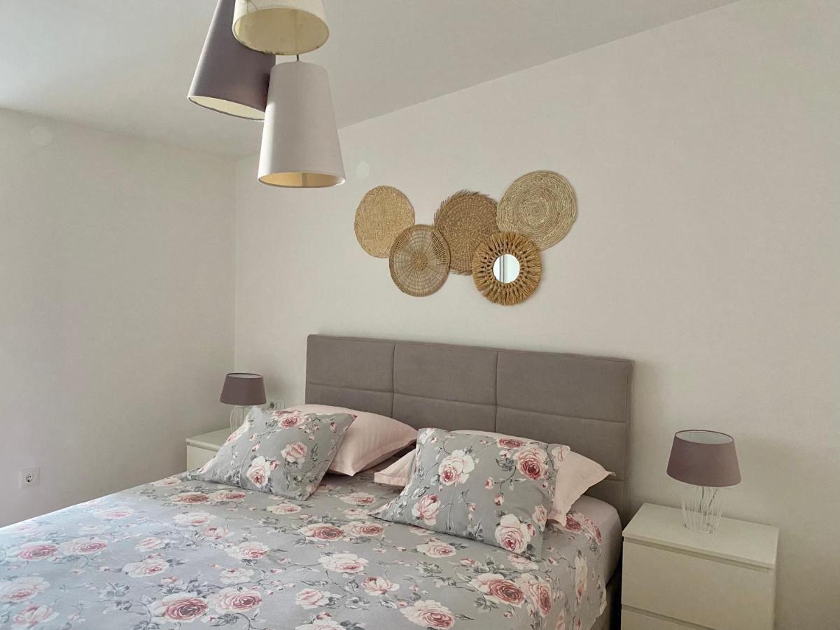 Apartmani Marko Тучепи Екстер'єр фото