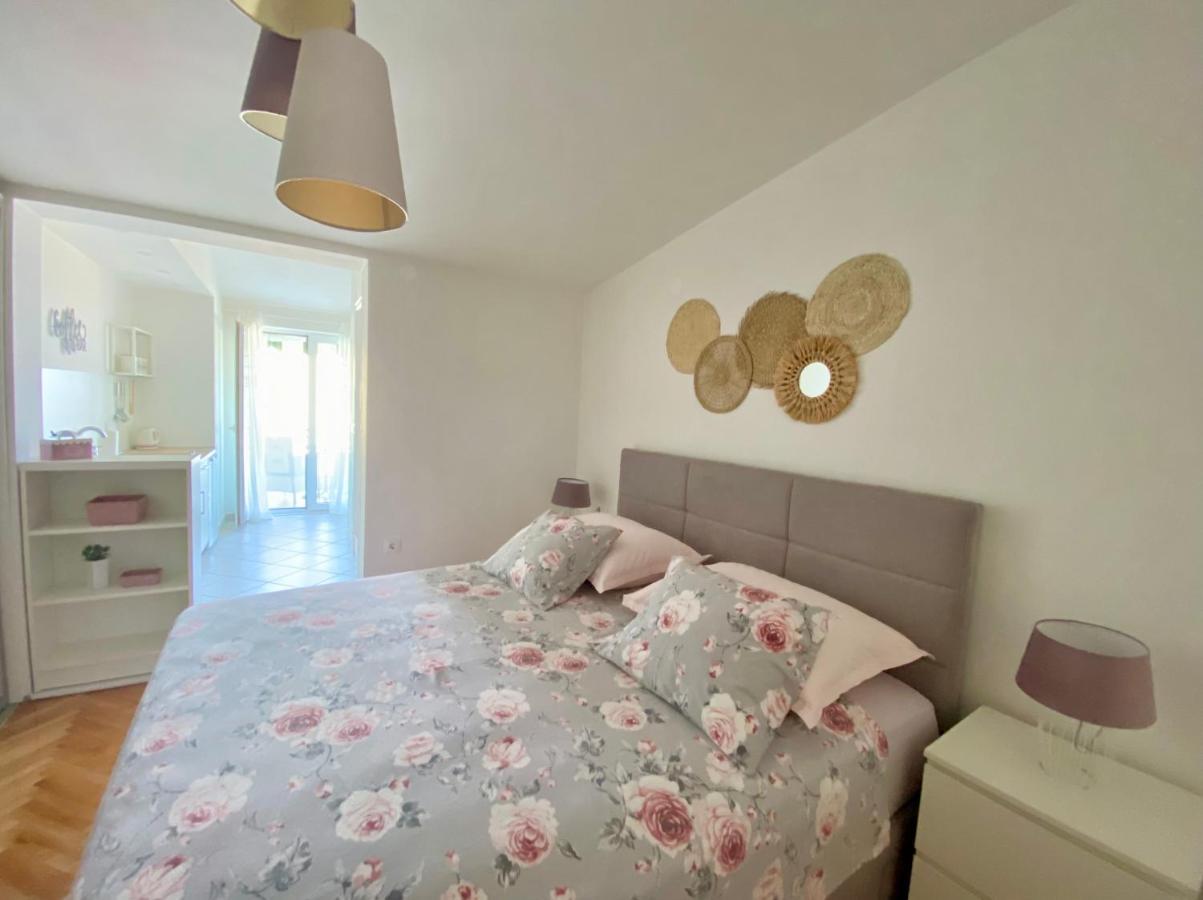 Apartmani Marko Тучепи Екстер'єр фото