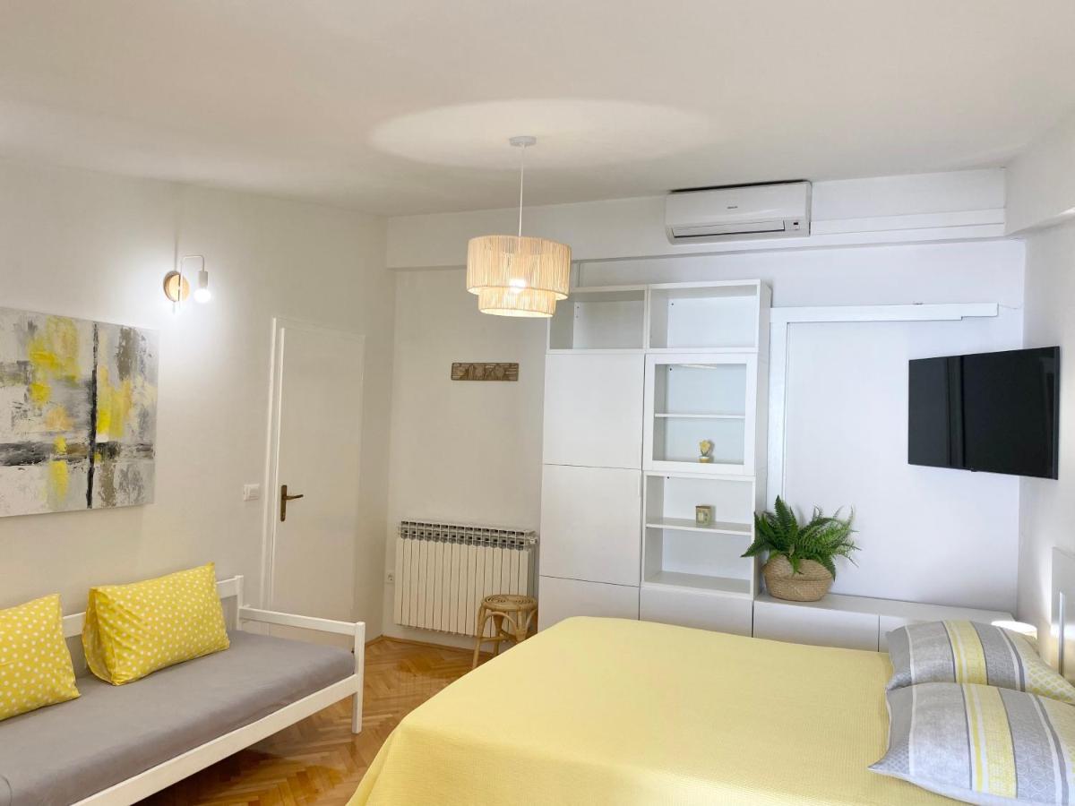 Apartmani Marko Тучепи Екстер'єр фото